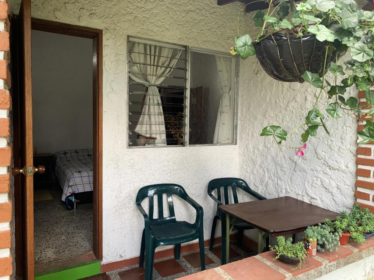 Al Bosque Hostel & Glamping Santa Elena  Bagian luar foto