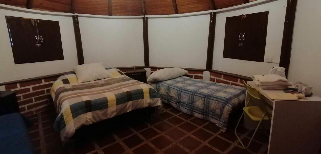 Al Bosque Hostel & Glamping Santa Elena  Bagian luar foto