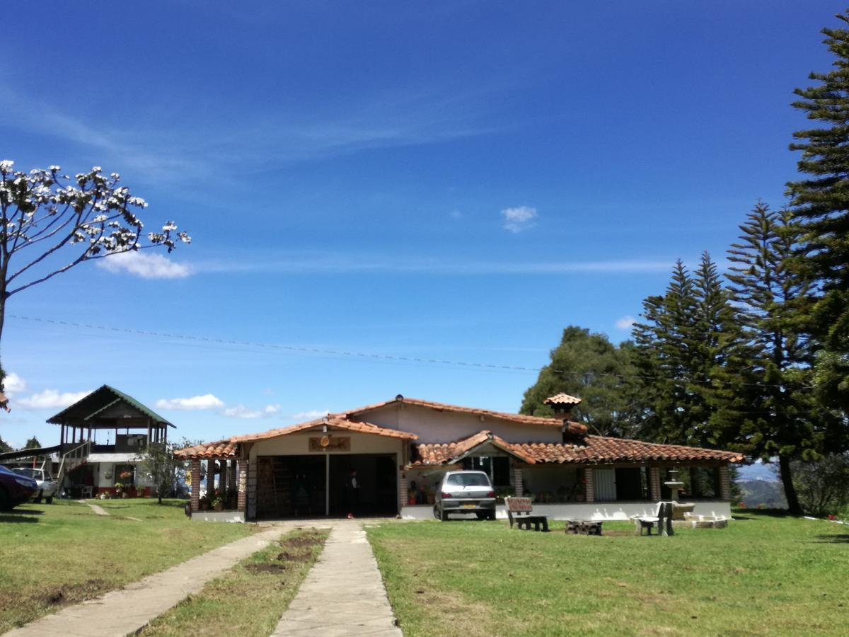 Al Bosque Hostel & Glamping Santa Elena  Bagian luar foto