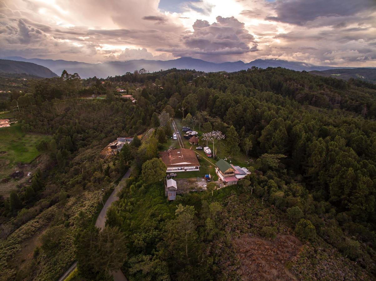 Al Bosque Hostel & Glamping Santa Elena  Bagian luar foto