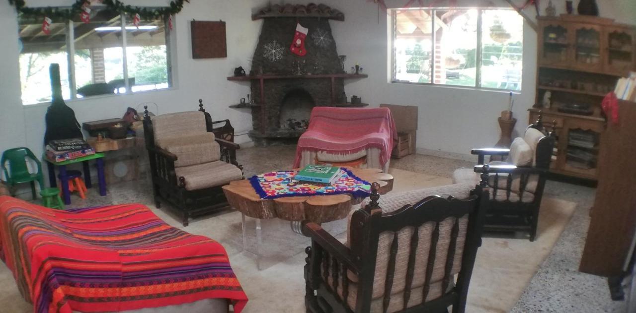 Al Bosque Hostel & Glamping Santa Elena  Bagian luar foto